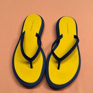 New Tory Burch Women’s Layered Flip Flops. Size 8.